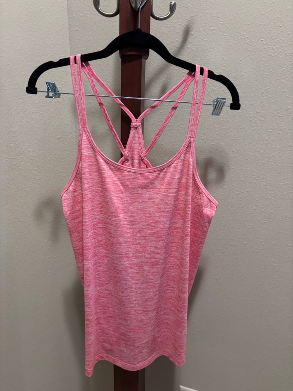 Women’s Heathered Pink Strappy Back Tank Top